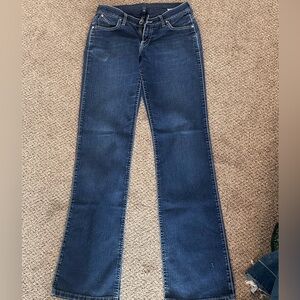 Shiloh Wrangler Jeans